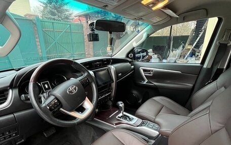 Toyota Fortuner II, 2019 год, 3 850 000 рублей, 15 фотография