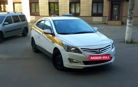 Hyundai Solaris II рестайлинг, 2016 год, 550 000 рублей, 4 фотография