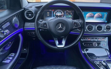 Mercedes-Benz E-Класс, 2017 год, 3 600 000 рублей, 17 фотография