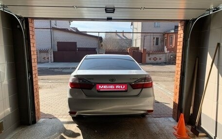 Toyota Camry, 2016 год, 1 900 000 рублей, 3 фотография