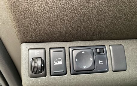 Nissan Pathfinder, 2012 год, 1 379 000 рублей, 12 фотография
