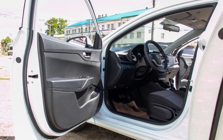 Hyundai Solaris II рестайлинг, 2021 год, 1 370 000 рублей, 15 фотография