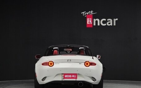 Mazda MX-5, 2020 год, 2 800 000 рублей, 4 фотография