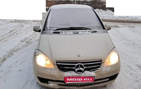 Mercedes-Benz A-Класс, 2009 год, 720 000 рублей, 1 фотография