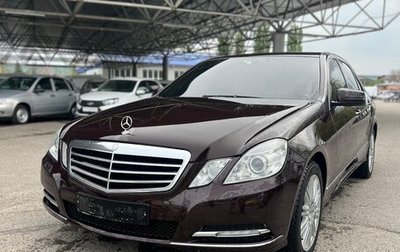 Mercedes-Benz E-Класс, 2011 год, 1 700 000 рублей, 1 фотография