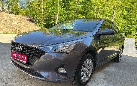 Hyundai Solaris II рестайлинг, 2021 год, 1 629 000 рублей, 1 фотография
