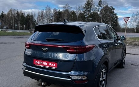 KIA Sportage IV рестайлинг, 2020 год, 2 490 000 рублей, 4 фотография