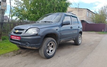 Chevrolet Niva I рестайлинг, 2008 год, 380 000 рублей, 4 фотография