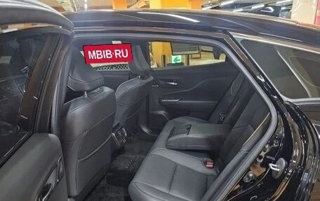 Toyota Crown, 2023 год, 5 350 000 рублей, 13 фотография