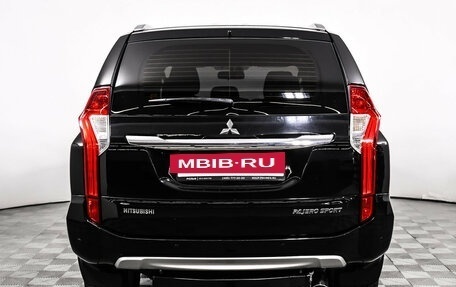 Mitsubishi Pajero Sport III рестайлинг, 2019 год, 2 999 000 рублей, 6 фотография