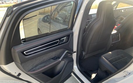 Porsche Cayenne III, 2021 год, 16 500 000 рублей, 9 фотография