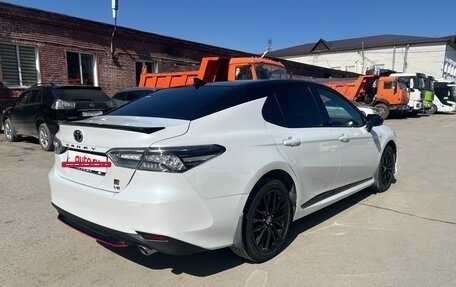 Toyota Camry, 2021 год, 3 890 000 рублей, 5 фотография