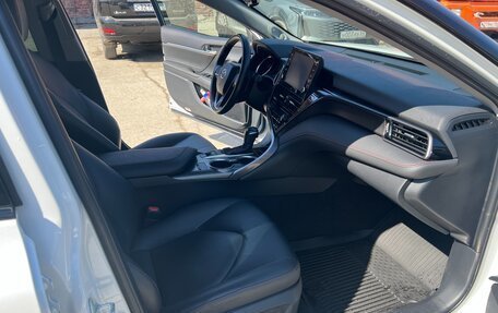 Toyota Camry, 2021 год, 3 890 000 рублей, 34 фотография