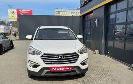 Hyundai Santa Fe III рестайлинг, 2014 год, 2 300 000 рублей, 2 фотография