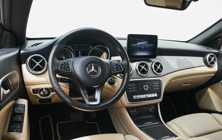 Mercedes-Benz CLA, 2016 год, 1 889 000 рублей, 10 фотография