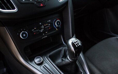 Ford Focus III, 2016 год, 1 250 000 рублей, 21 фотография