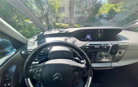 Citroen C4 Picasso II рестайлинг, 2015 год, 1 000 000 рублей, 10 фотография