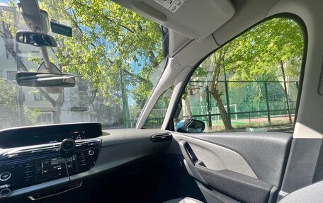 Citroen C4 Picasso II рестайлинг, 2015 год, 1 000 000 рублей, 11 фотография