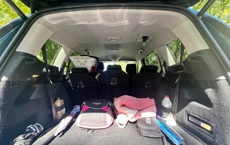 Citroen C4 Picasso II рестайлинг, 2015 год, 1 000 000 рублей, 15 фотография