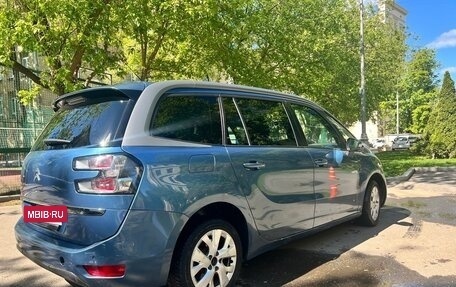 Citroen C4 Picasso II рестайлинг, 2015 год, 1 000 000 рублей, 8 фотография