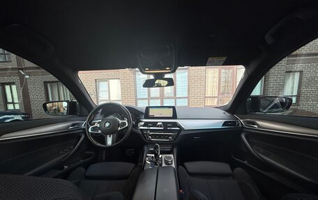 BMW 5 серия, 2018 год, 2 600 000 рублей, 4 фотография