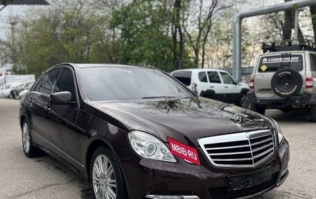 Mercedes-Benz E-Класс, 2011 год, 1 700 000 рублей, 4 фотография