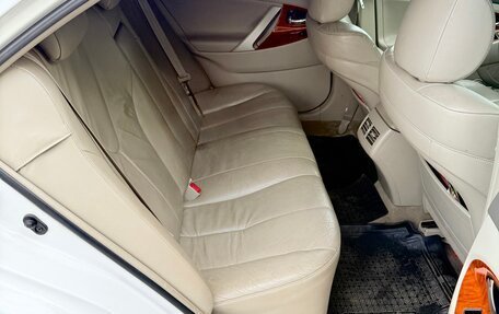 Toyota Camry, 2010 год, 1 400 000 рублей, 5 фотография