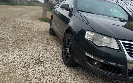 Volkswagen Passat B6, 2005 год, 620 000 рублей, 2 фотография