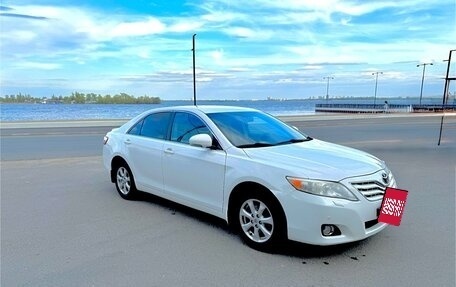 Toyota Camry, 2010 год, 1 400 000 рублей, 2 фотография