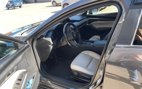 Mazda 3, 2019 год, 2 050 000 рублей, 6 фотография