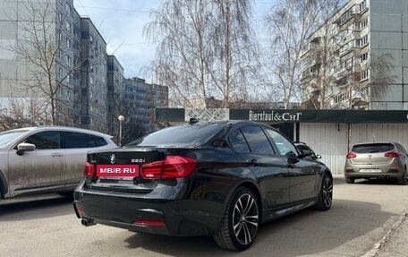 BMW 3 серия, 2017 год, 2 400 000 рублей, 10 фотография