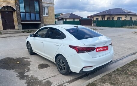 Hyundai Solaris II рестайлинг, 2018 год, 1 400 000 рублей, 6 фотография