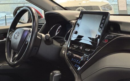 Toyota Camry, 2021 год, 3 250 000 рублей, 11 фотография