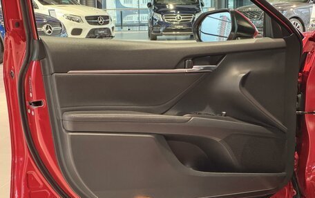 Toyota Camry, 2021 год, 3 250 000 рублей, 19 фотография