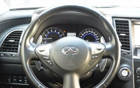 Infiniti FX II, 2012 год, 2 290 000 рублей, 12 фотография