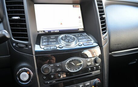 Infiniti FX II, 2012 год, 2 290 000 рублей, 17 фотография
