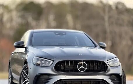 Mercedes-Benz E-Класс AMG, 2022 год, 7 300 000 рублей, 2 фотография