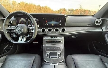 Mercedes-Benz E-Класс AMG, 2022 год, 7 300 000 рублей, 18 фотография