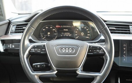 Audi e-tron I, 2019 год, 4 790 000 рублей, 13 фотография
