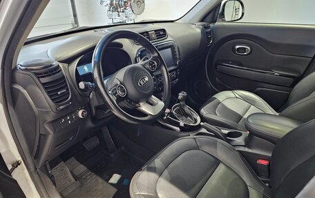 KIA Soul II рестайлинг, 2019 год, 1 549 000 рублей, 8 фотография