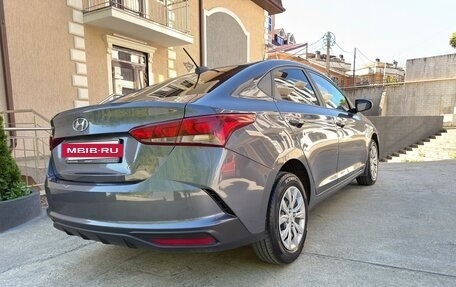 Hyundai Solaris II рестайлинг, 2021 год, 1 629 000 рублей, 3 фотография
