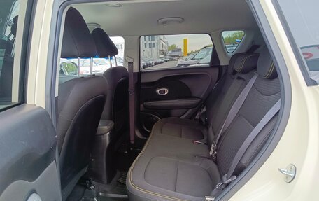 KIA Soul II рестайлинг, 2014 год, 1 295 995 рублей, 12 фотография