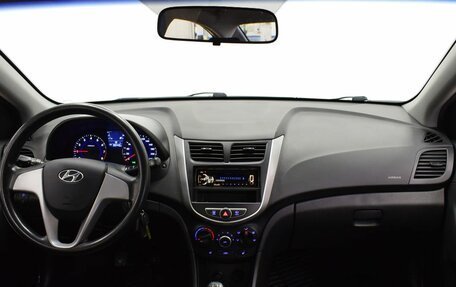 Hyundai Solaris II рестайлинг, 2013 год, 730 000 рублей, 5 фотография