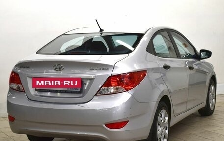 Hyundai Solaris II рестайлинг, 2013 год, 730 000 рублей, 4 фотография