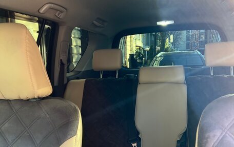 Toyota Land Cruiser Prado 150 рестайлинг 2, 2012 год, 3 600 000 рублей, 12 фотография