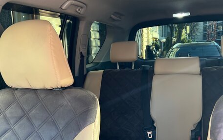 Toyota Land Cruiser Prado 150 рестайлинг 2, 2012 год, 3 600 000 рублей, 13 фотография