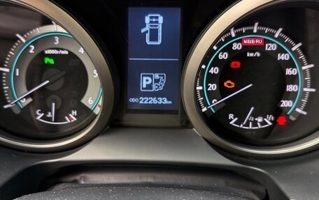 Toyota Land Cruiser Prado 150 рестайлинг 2, 2012 год, 3 600 000 рублей, 6 фотография