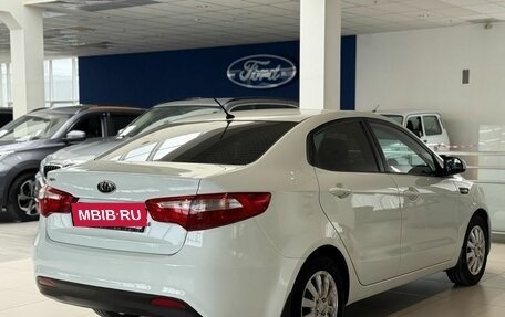 KIA Rio III рестайлинг, 2011 год, 710 000 рублей, 5 фотография