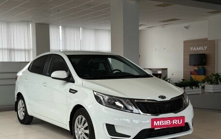 KIA Rio III рестайлинг, 2011 год, 710 000 рублей, 3 фотография