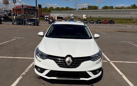 Renault Megane IV, 2019 год, 1 630 000 рублей, 2 фотография